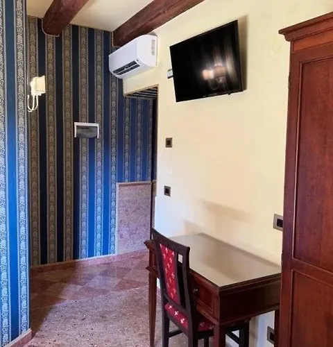 Ca' San Zaccaria 3*
