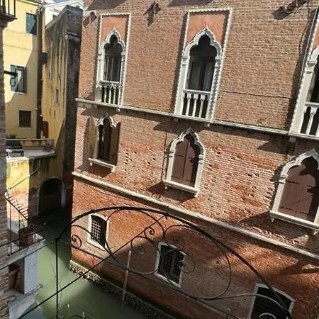 Ca' San Zaccaria * Venice
