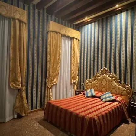 Ca' San Zaccaria 3* Benátky