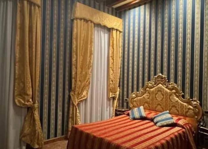 Ca' San Zaccaria 3* Venedig